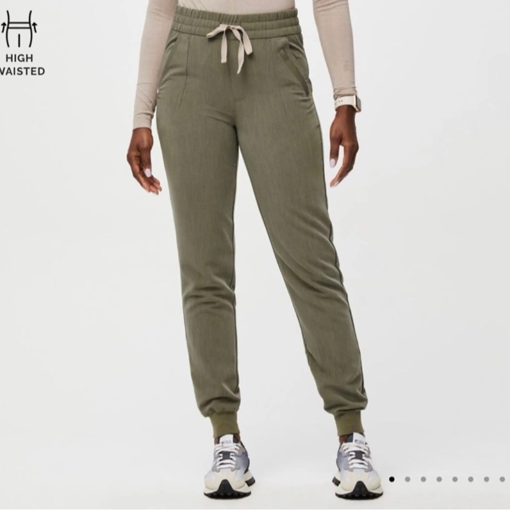 Figs Olive High-Rise Jogger Pants with Contrast Drawstring